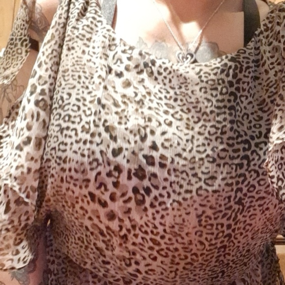 Cheetah top - Picture 3 of 5